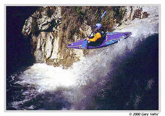 CREEKING, Arroyo Seco, La Niña