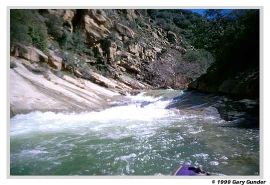 Hydroglyphics from downstream