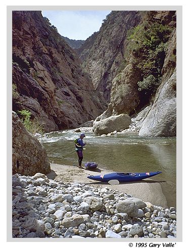 Piru Creek, Entrance to the Falls Gorge